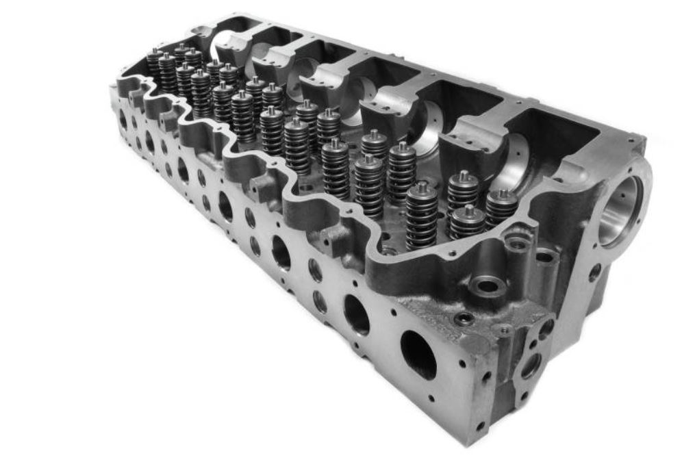 Cat C15 cylinder head