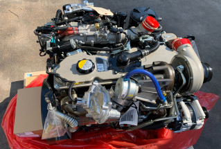 Cat C4.4 engine