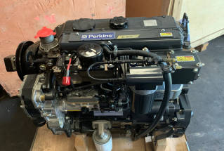 Perkins 1104C-44 engine